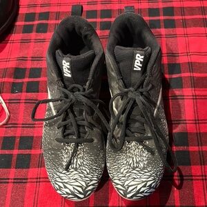 VPR Black and White High-Top cleats